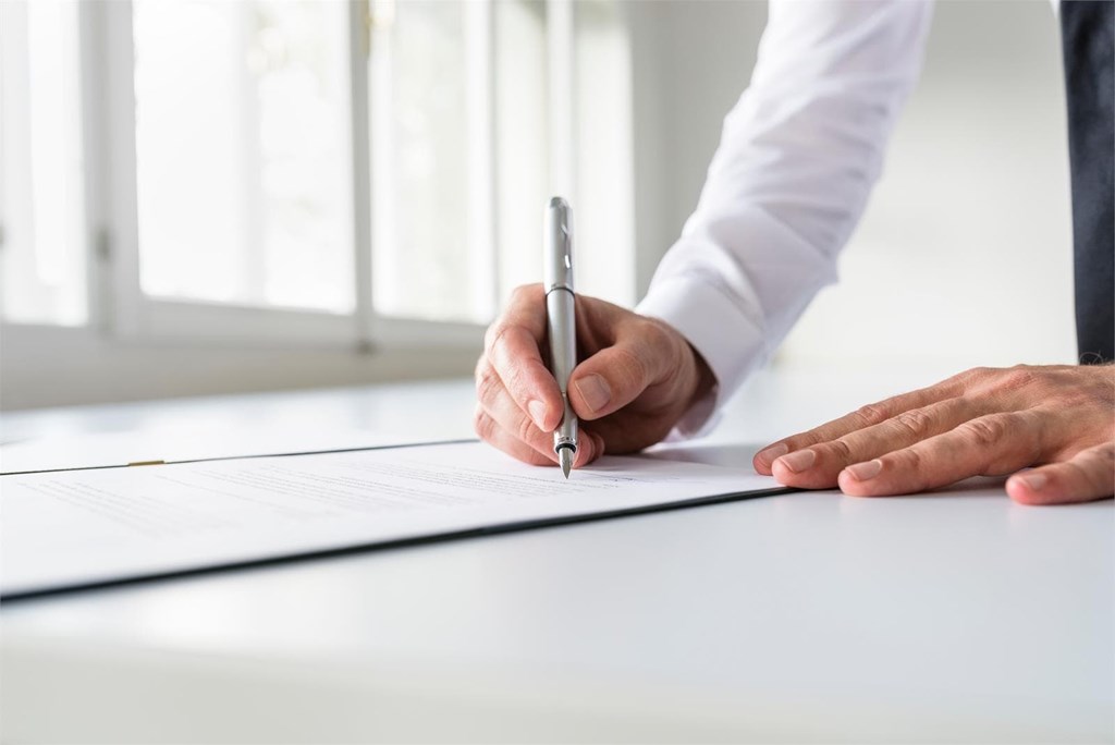 10 derechos irrenunciables que todo trabajador debe conocer
