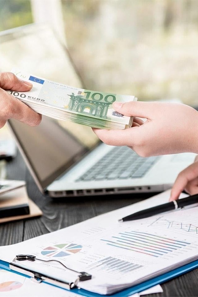¿Cuándo y cómo se paga el salario?