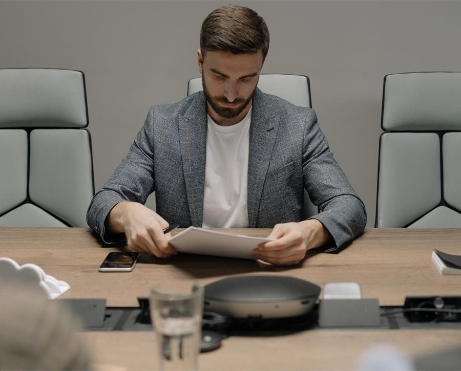 Importancia de leer el contrato antes de firmarlo