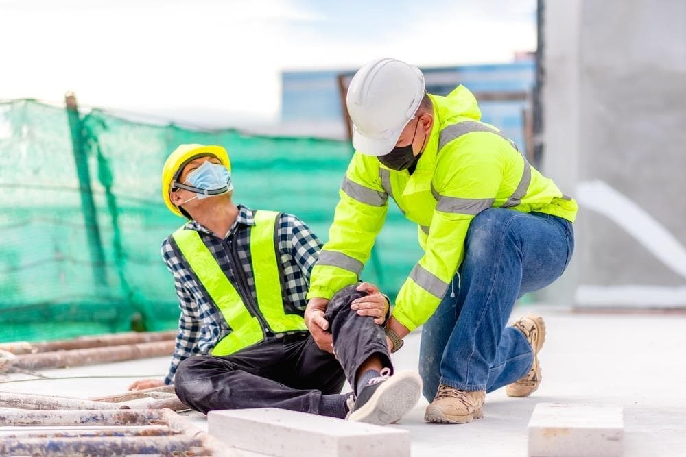 ¿Qué hacer si sufre un accidente laboral?